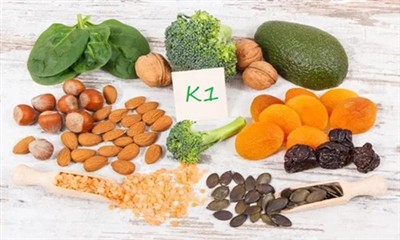 Vitamine K1-olie: sleutel voor het bevorderen van bloedstolling en botgezondheid